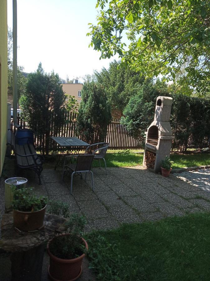 Apartmány Friday Liberec Esterno foto