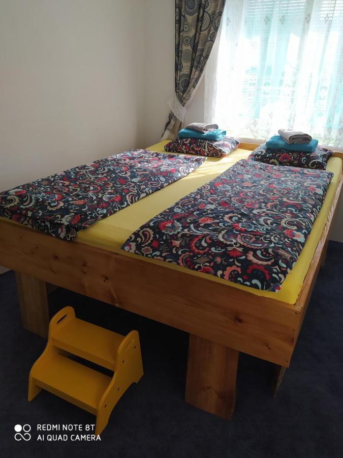 Apartmány Friday Liberec Esterno foto