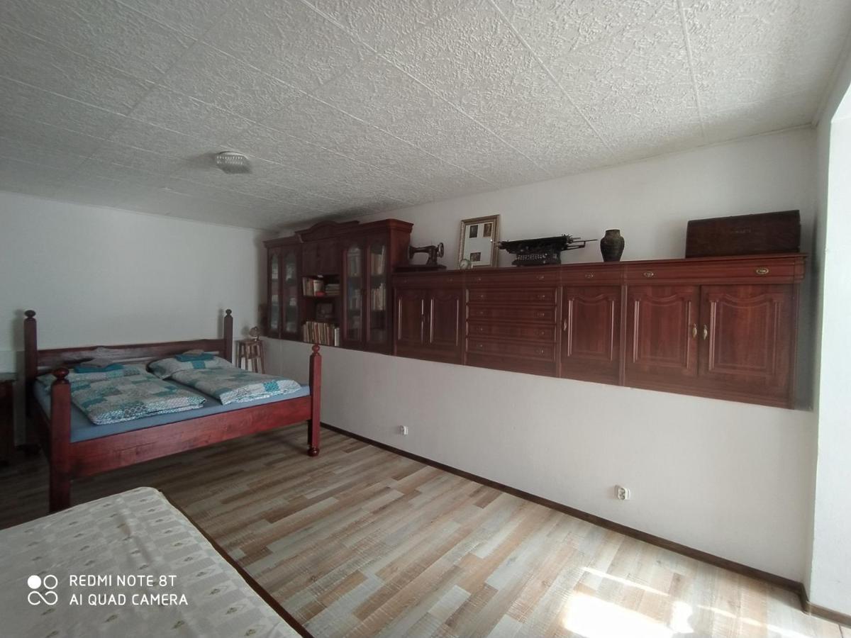 Apartmány Friday Liberec Esterno foto