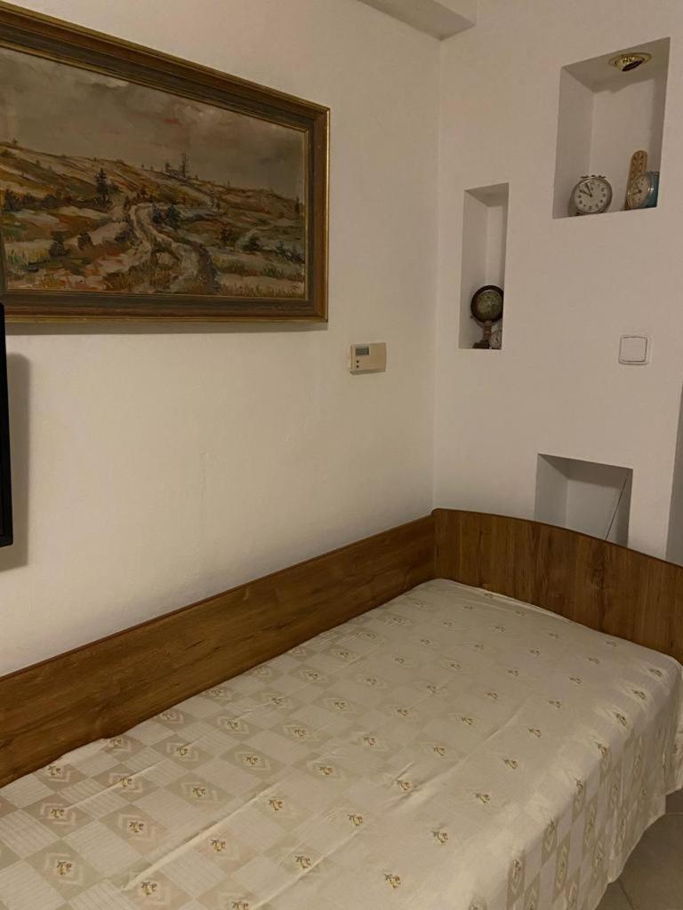 Apartmány Friday Liberec Esterno foto